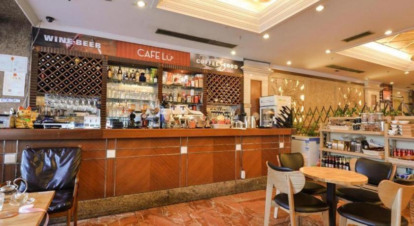 New Pearl River Hotel Cantão Exterior foto